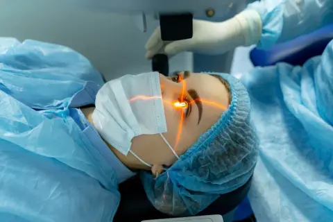 Laserowa korekcja wzroku ile kosztuje - poznaj ceny i metody zabiegu