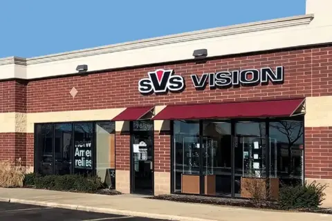 Fielmann czy Vision Express: Która sieć optyczna jest lepsza dla Ciebie?